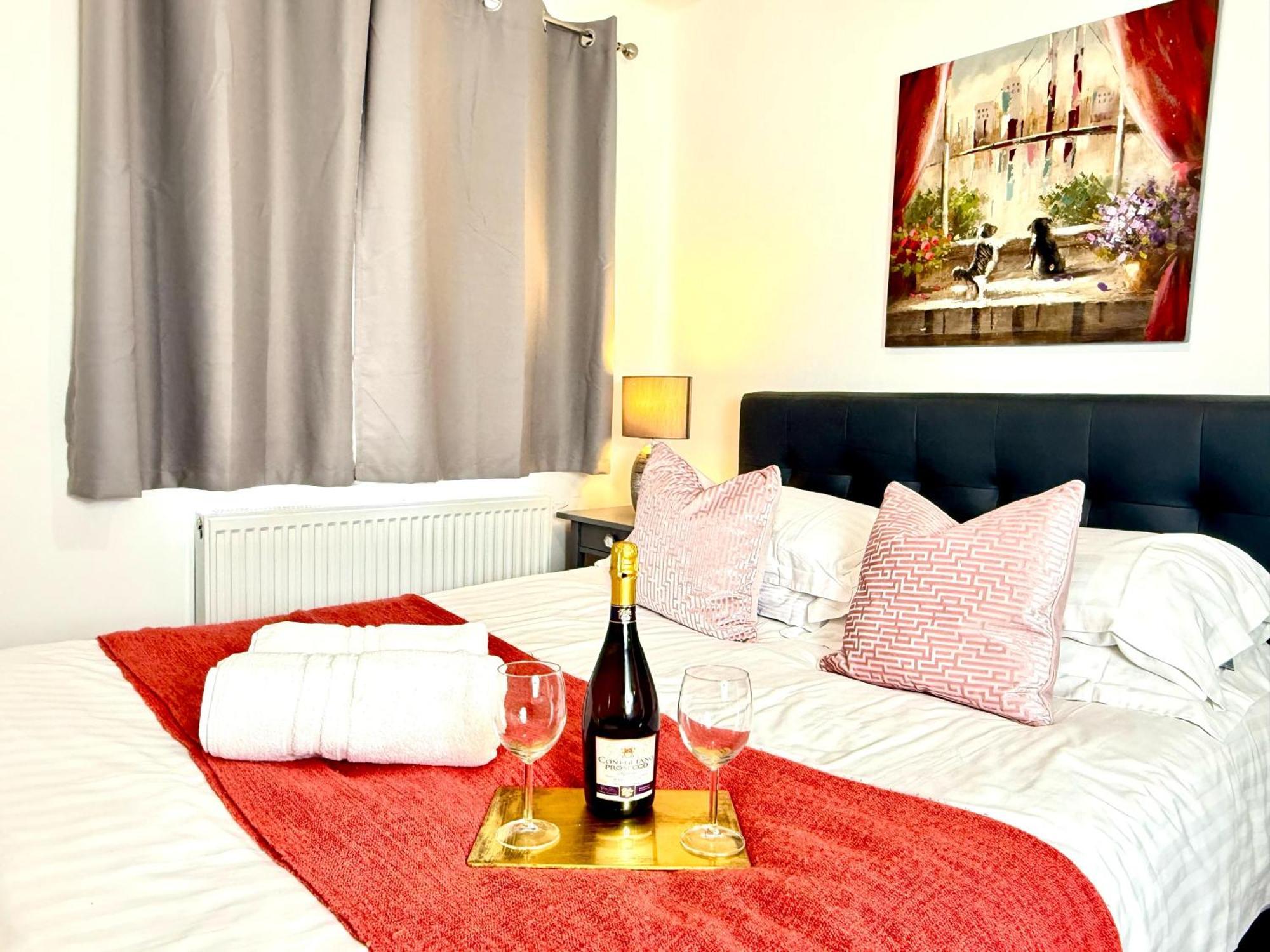 Walnut Flats-F5, Stylish 1-Bedroom - Parking, Netflix, Wifi - Close To Oxford, Bicester & Blenheim Palace Kidlington Εξωτερικό φωτογραφία