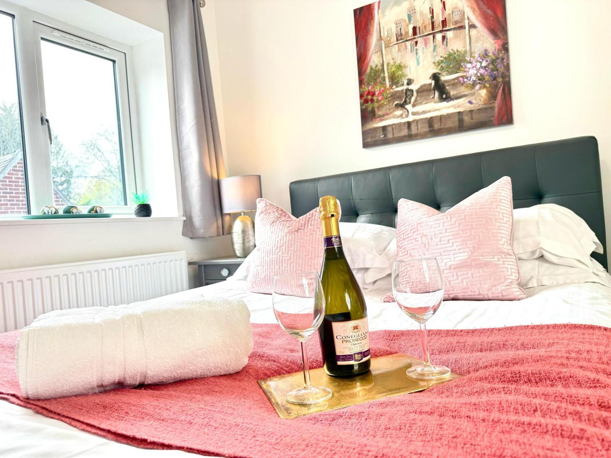 Walnut Flats-F5, Stylish 1-Bedroom - Parking, Netflix, Wifi - Close To Oxford, Bicester & Blenheim Palace Kidlington Εξωτερικό φωτογραφία