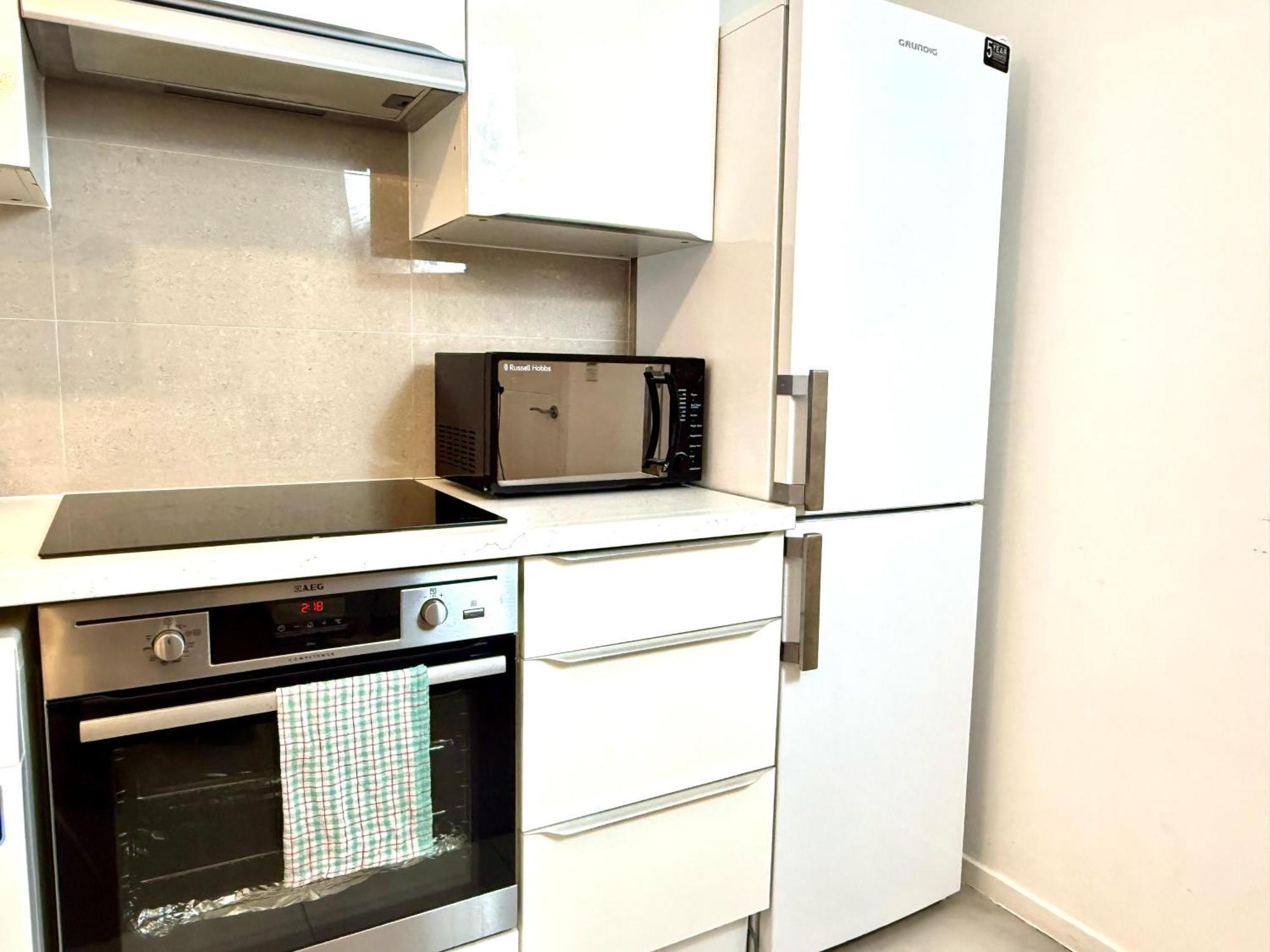 Walnut Flats-F5, Stylish 1-Bedroom - Parking, Netflix, Wifi - Close To Oxford, Bicester & Blenheim Palace Kidlington Εξωτερικό φωτογραφία