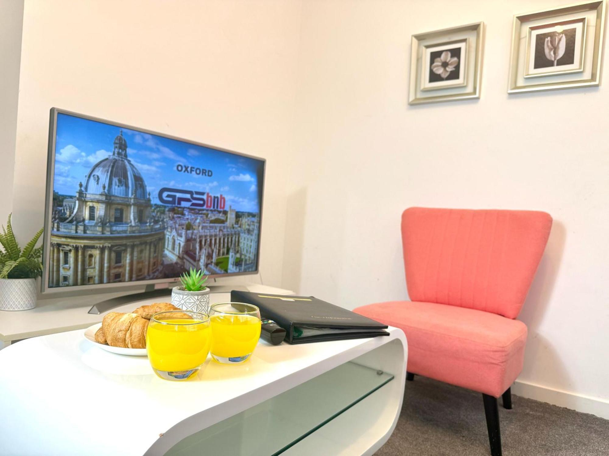 Walnut Flats-F5, Stylish 1-Bedroom - Parking, Netflix, Wifi - Close To Oxford, Bicester & Blenheim Palace Kidlington Εξωτερικό φωτογραφία
